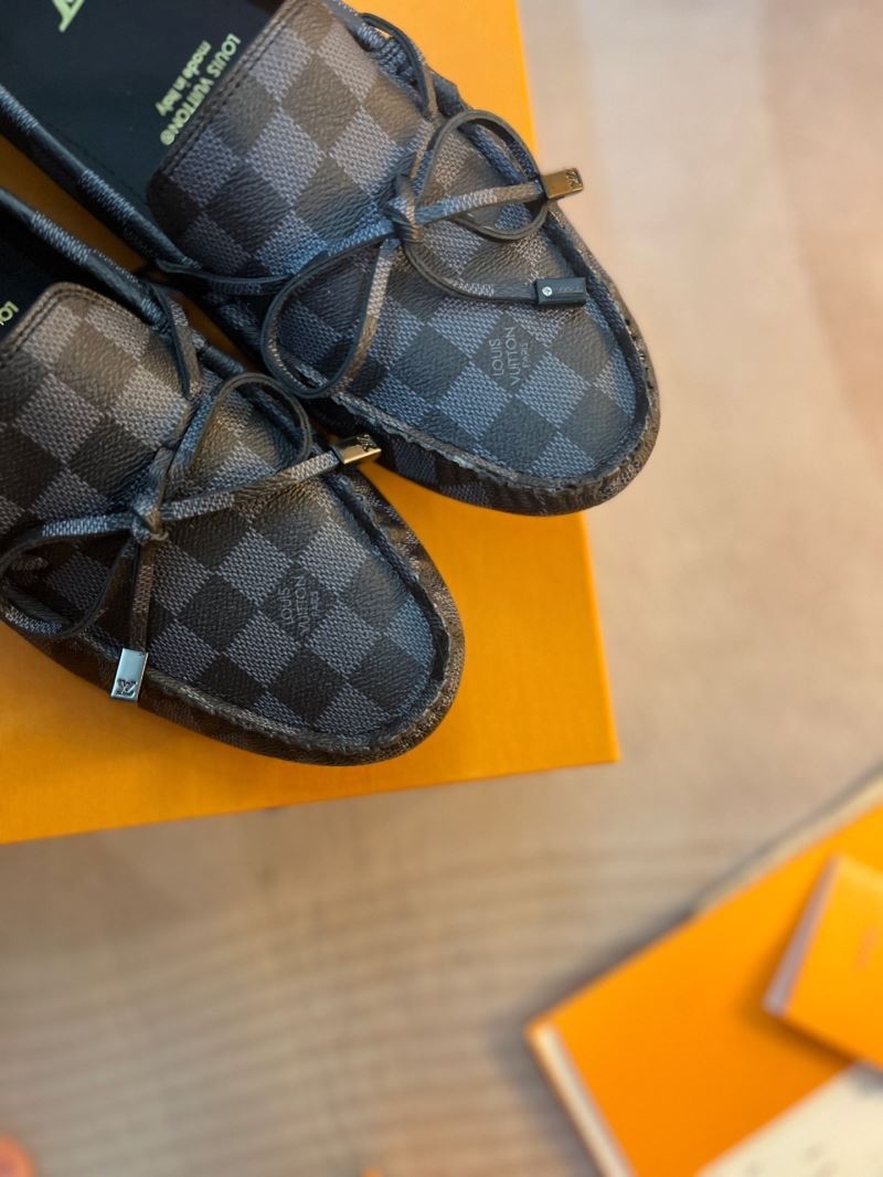 Louis Vuitton Low Shoes